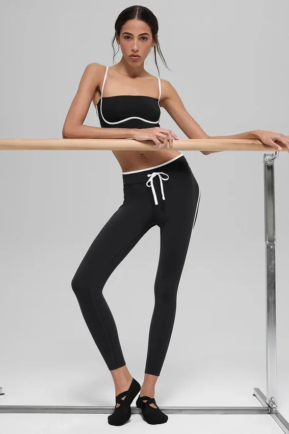 Airbrush High-Waist Race Pace 7/8 Tayt - Siyah/Beyaz