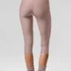 Airlift High-Waist Just Right Kapri - Taupe
