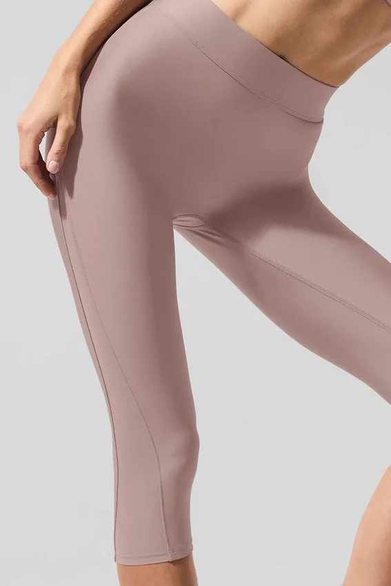 Airlift High-Waist Just Right Kapri - Taupe