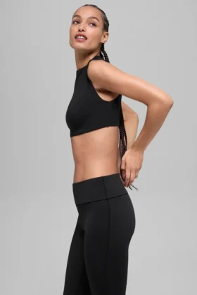 Alo Softsculpt Capped Out Kısa Kollu Tişört – Siyah