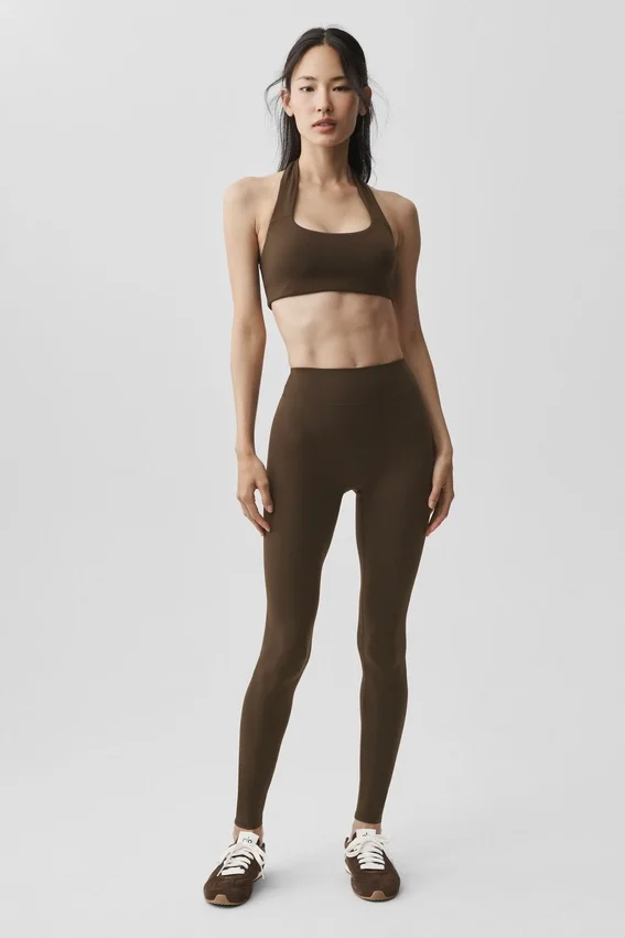 Alo Softsculpt Feel the Heat Halter Sütyen - Espresso