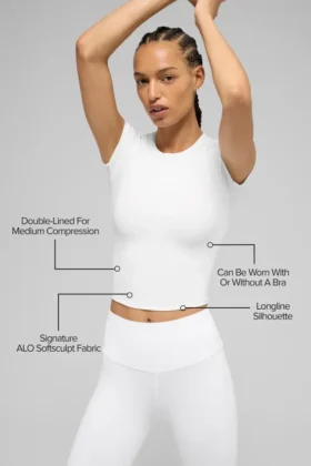 Alo Softsculpt Precision Kısa Kollu Üst – Beyaz