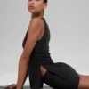 Alo Softsculpt Precision Tam Boy Sütyenli Tank - Siyah