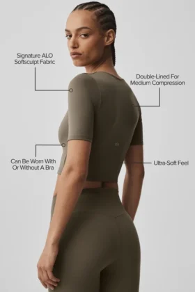 Alo Softsculpt Precision Yarım Kollu Tişört – Zeytin Ağacı