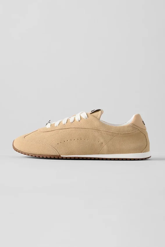 Alo Sunset Sneaker + Jisoo - Karamel Krem