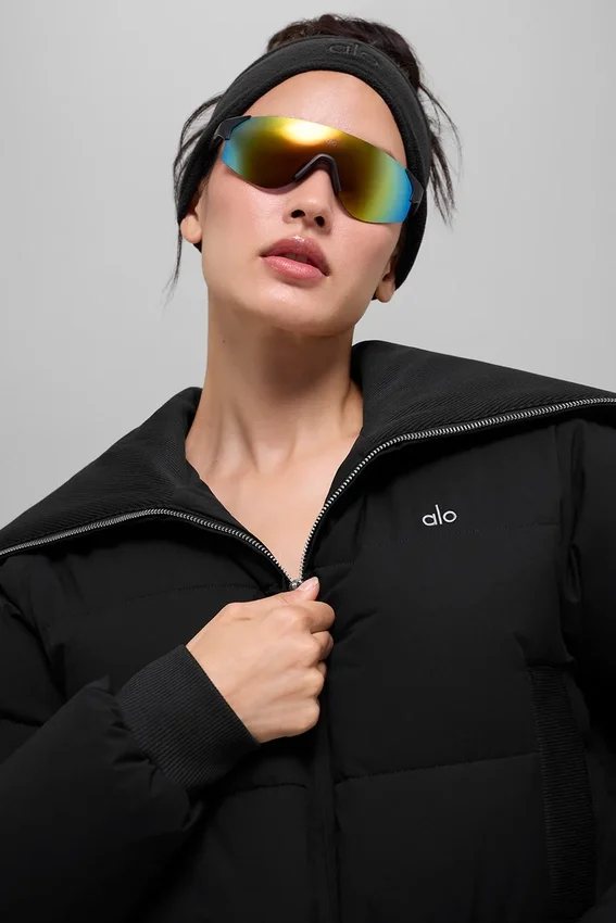 Captivate Puffer - Siyah