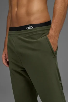 Conquer Max Performance Jogger – Yeşil Zeytin