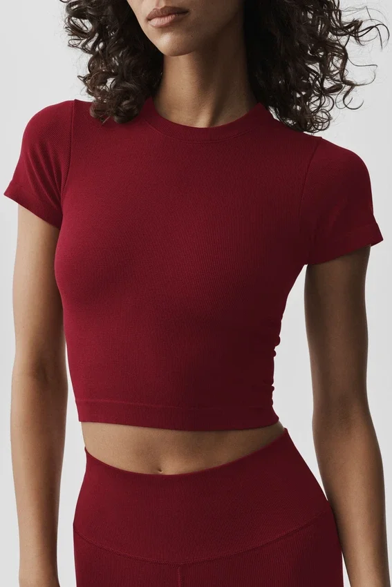 Dikişsiz Modal Nervürlü Kısa Kollu Şort - Summer Romance Red