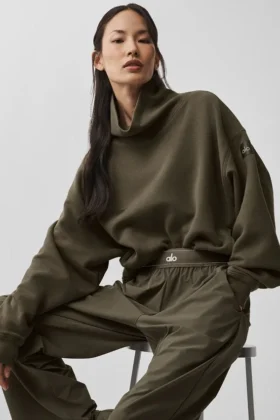 Hazy Mock Neck Kazak - Zeytin Ağacı