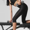 High-Waist Airlift Just Right Kapri - Siyah