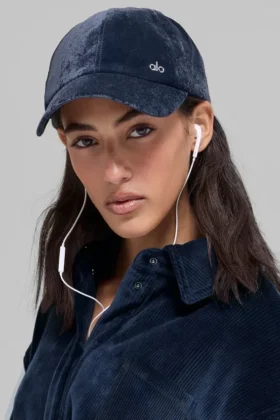 Kadife Off-Duty Şapka – Lacivert