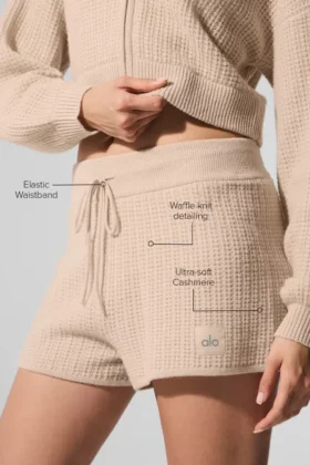 Kaşmir High-Waist Plüş Waffle Şort – Macadamia Blush