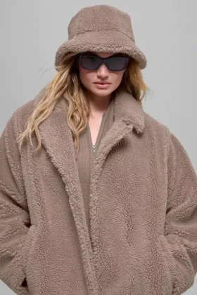 Oversized Sherpa Trençkot – Chai Latte