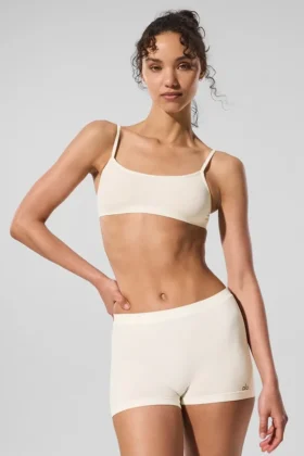 Sheer Glow Boyshort - Fildişi