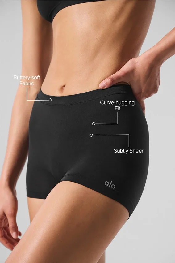 Sheer Glow Boyshort - Siyah