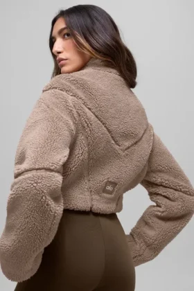 Sherpa Kısa Slope Side Ceket – Chai Latte