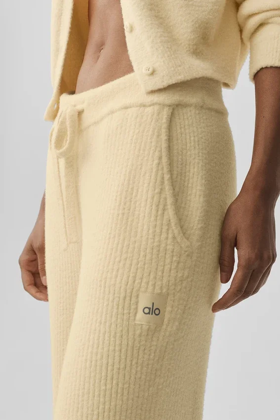 Snuggle Up Kazak High-Waist Geniş Paça Pantolon - Mum Işığı Sarısı