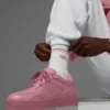 Unisex Yarım Bilekli Retro Çorap - Beyaz/Pembe Yabani Gül
