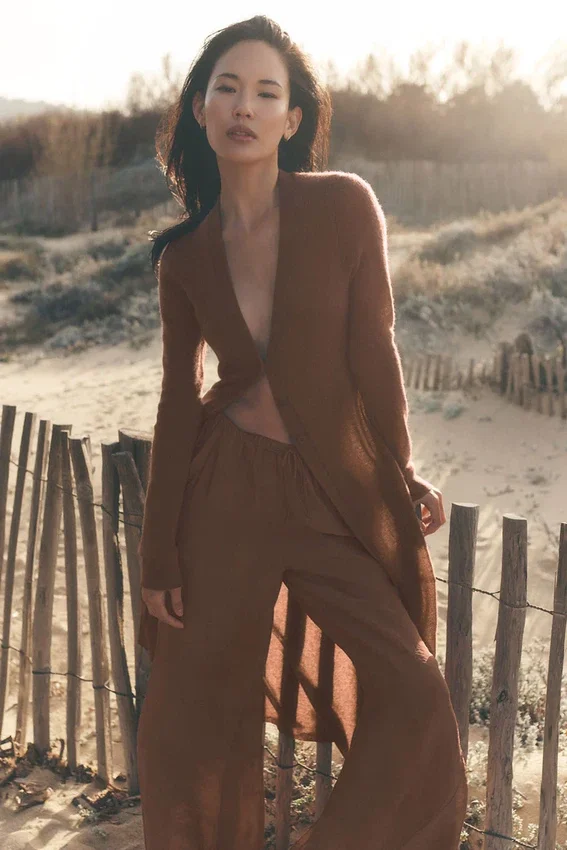 Yarı Şeffaf Golden Hour High-Waist Düz Paça Pantolon - Güneşten Öpülmüş Kahverengi