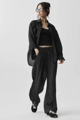Yarı Şeffaf Golden Hour High-Waist Düz Paça Pantolon - Siyah