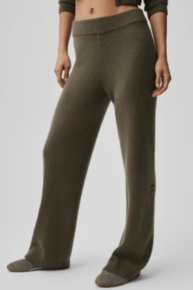 Yün Kaşmir High-Waist New Class Geniş Paça Pantolon - Zeytin Ağacı