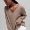 Yün Kaşmir New Class Oversized V Yaka Kazak - Chai Latte